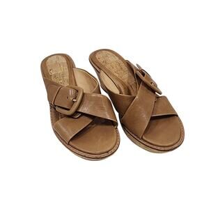 Sofft Brown Cork Sandals Wedges 2.5 inch heel Leather Buckle Straps Size 8.5 W